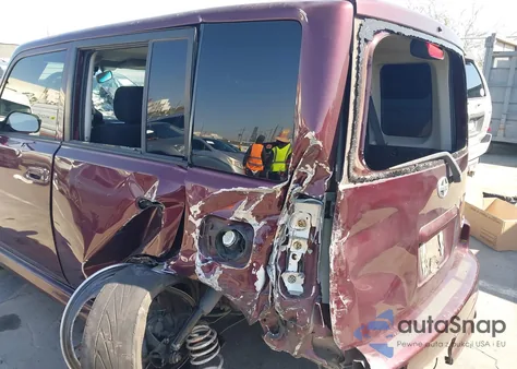 2005 Scion Xb from USA, damaged, VIN JTLKT334X50179370